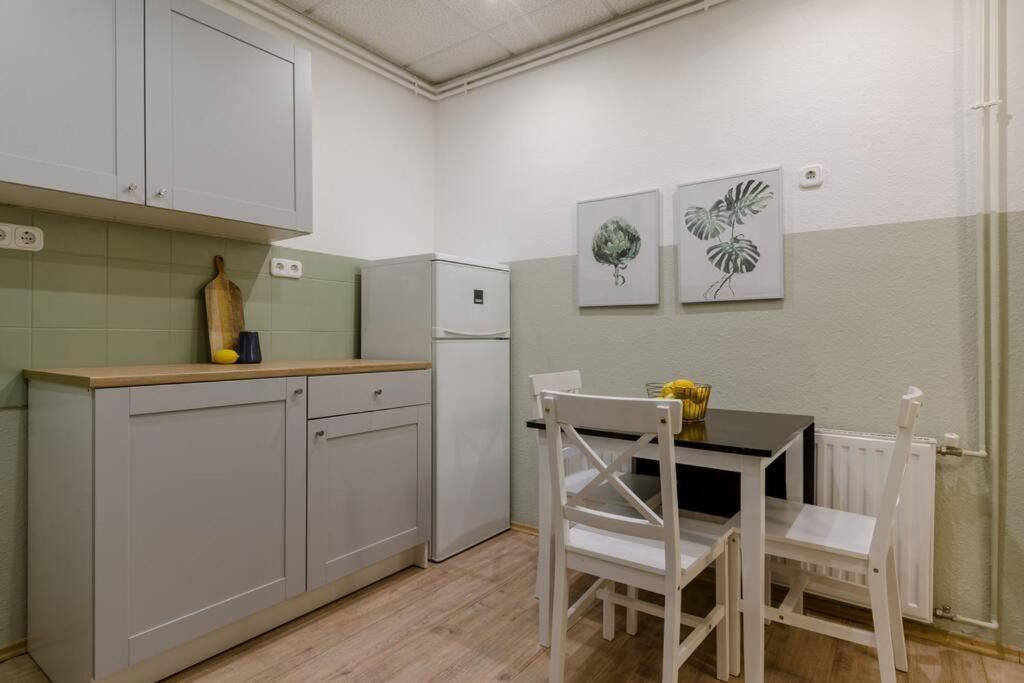 De Lux Studio Apartment In Historical Quarters บูดาเปสต์ ภายนอก รูปภาพ